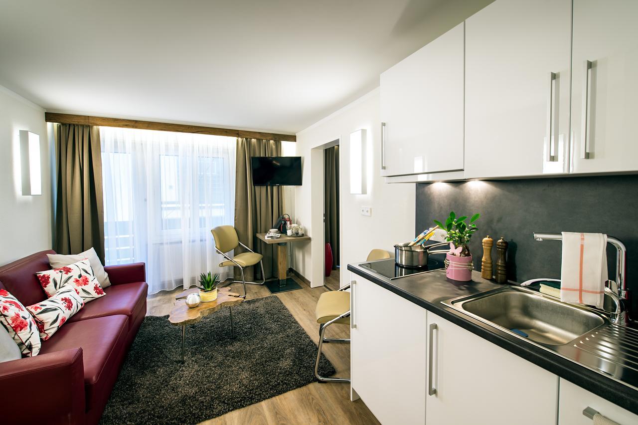 B-Inn Apartments เซอร์แมท ภายนอก รูปภาพ